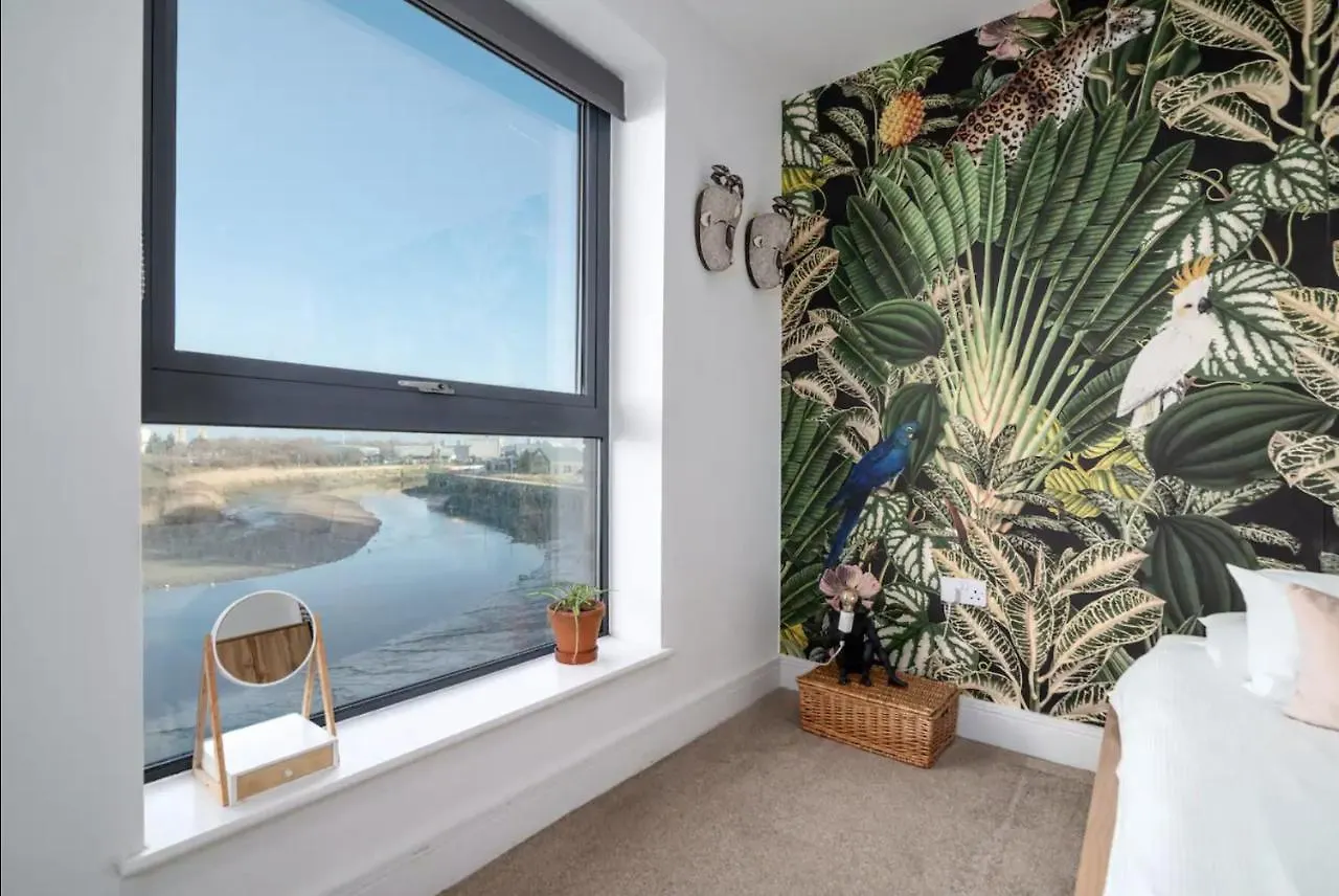 Apartment Stunning Riverside View Apartment, Near Canary Wharf & O2 London United Kingdom